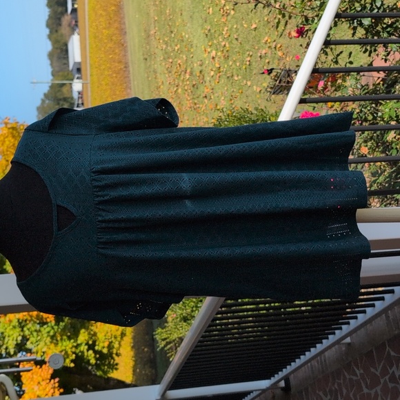 Bloomchic top - Picture 2 of 10